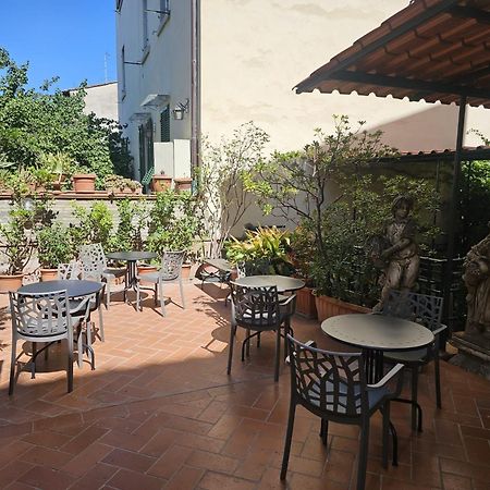 Hotel Guelfa Florencia Exterior foto