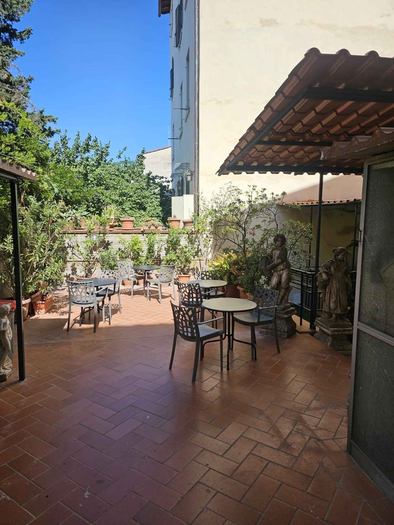Hotel Guelfa Florencia Exterior foto